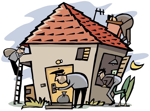 Scene of 4 thieves break into house