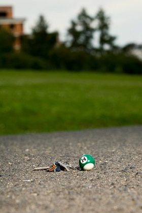 Who Lost Keys?