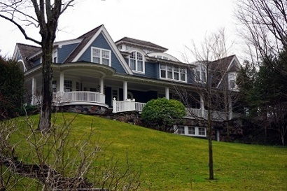 Mansion Home in Mid-Western States.jpg
